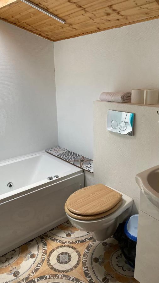 Londof Housing City Center Brasov Apartment Ngoại thất bức ảnh