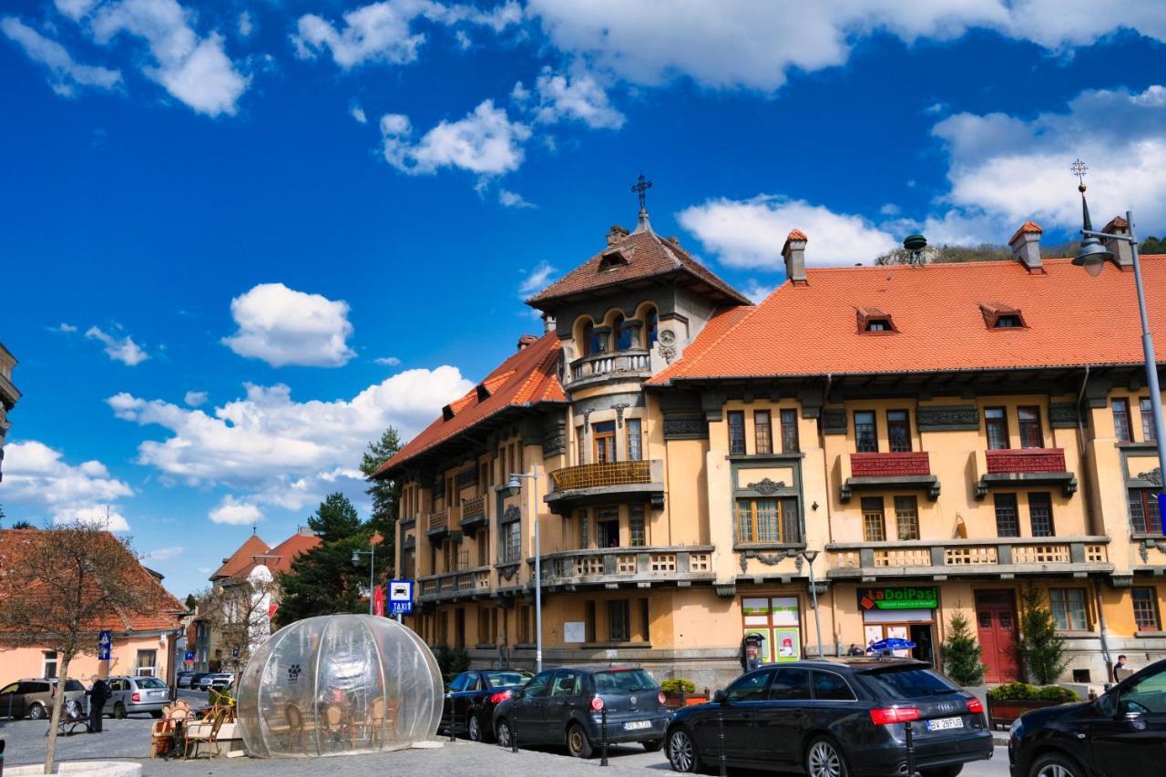 Londof Housing City Center Brasov Apartment Ngoại thất bức ảnh